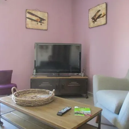 La Ferme Du Duzou Chalet Saint-Cyprien-sur-Dourdou