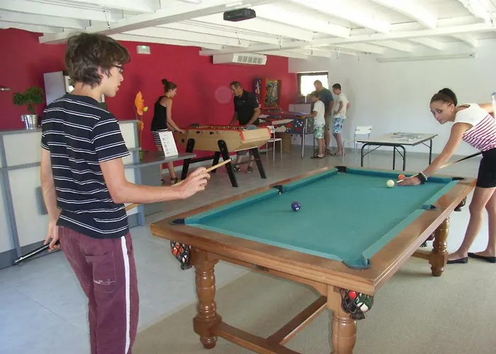 La Ferme Du Duzou 木屋